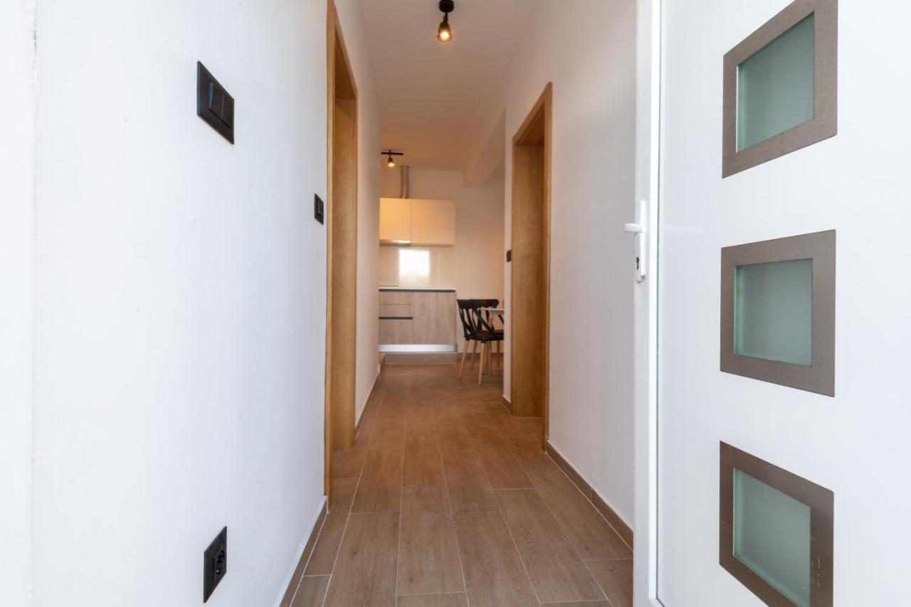 Apartmani Nocturno نيوم المظهر الخارجي الصورة
