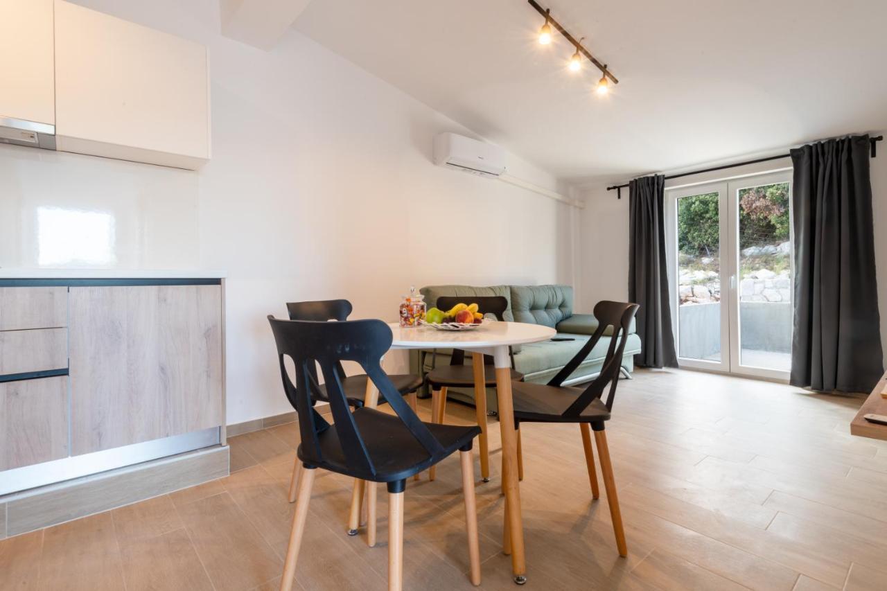 Apartmani Nocturno نيوم المظهر الخارجي الصورة